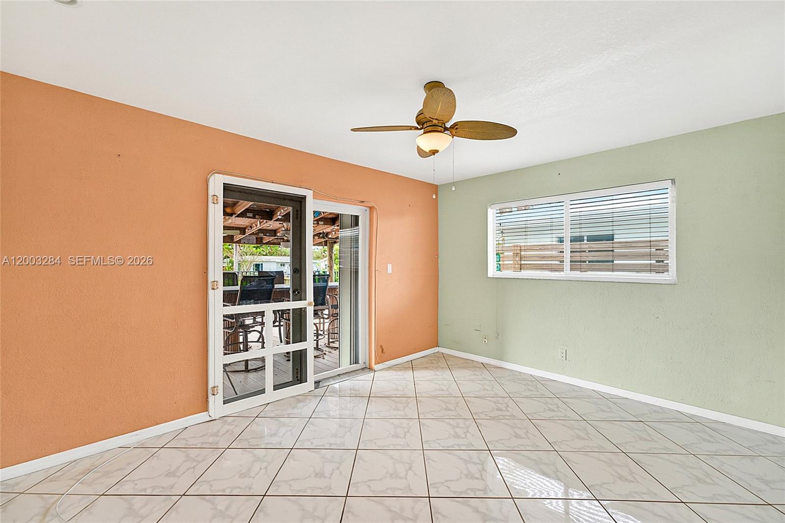 JENADA ISLE - Residential