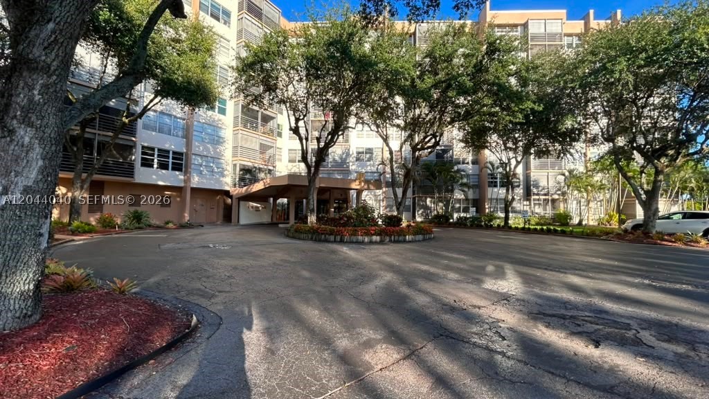 PARK PLACE CONDOMINIUM NO - Residential