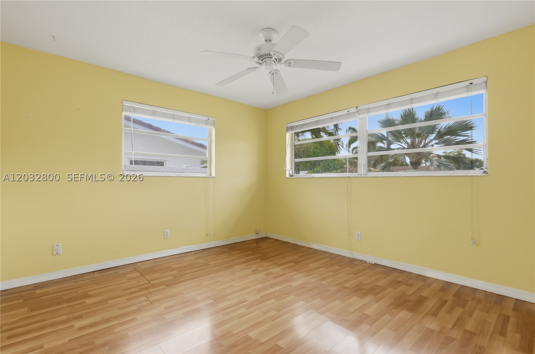 MIRROR LAKE ESTATES SEC 8 - Residential