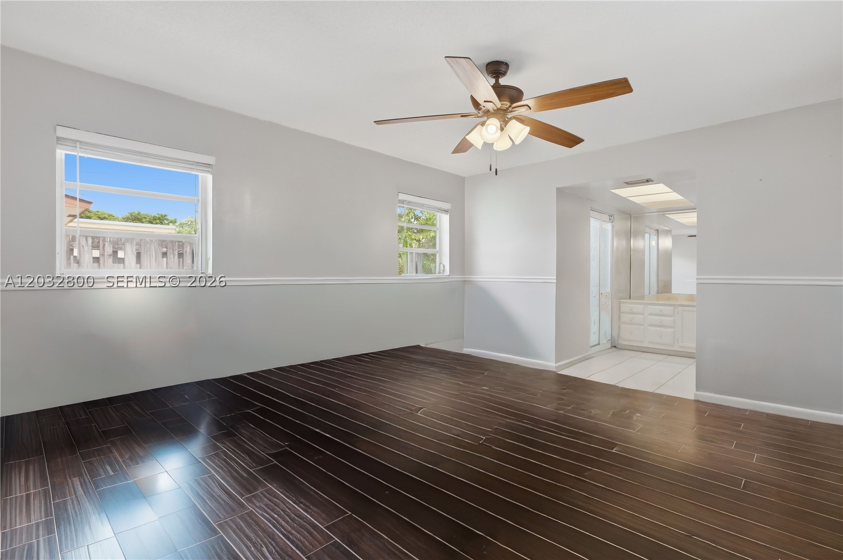 MIRROR LAKE ESTATES SEC 8 - Residential