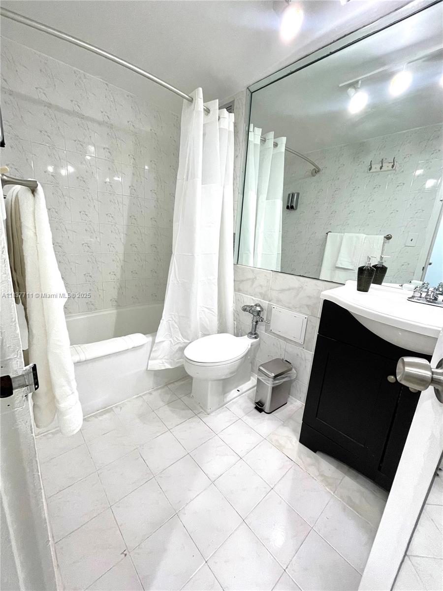 CASTLE BEACH CLUB CONDO - Residential