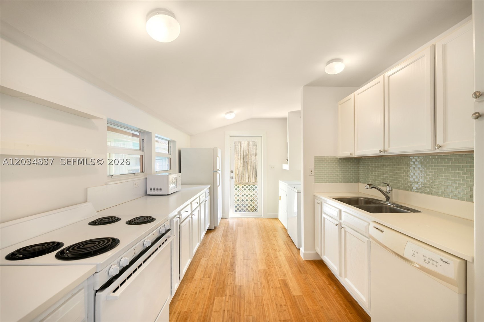 OCEAN VIEW HEIGHTS - Residential Lease