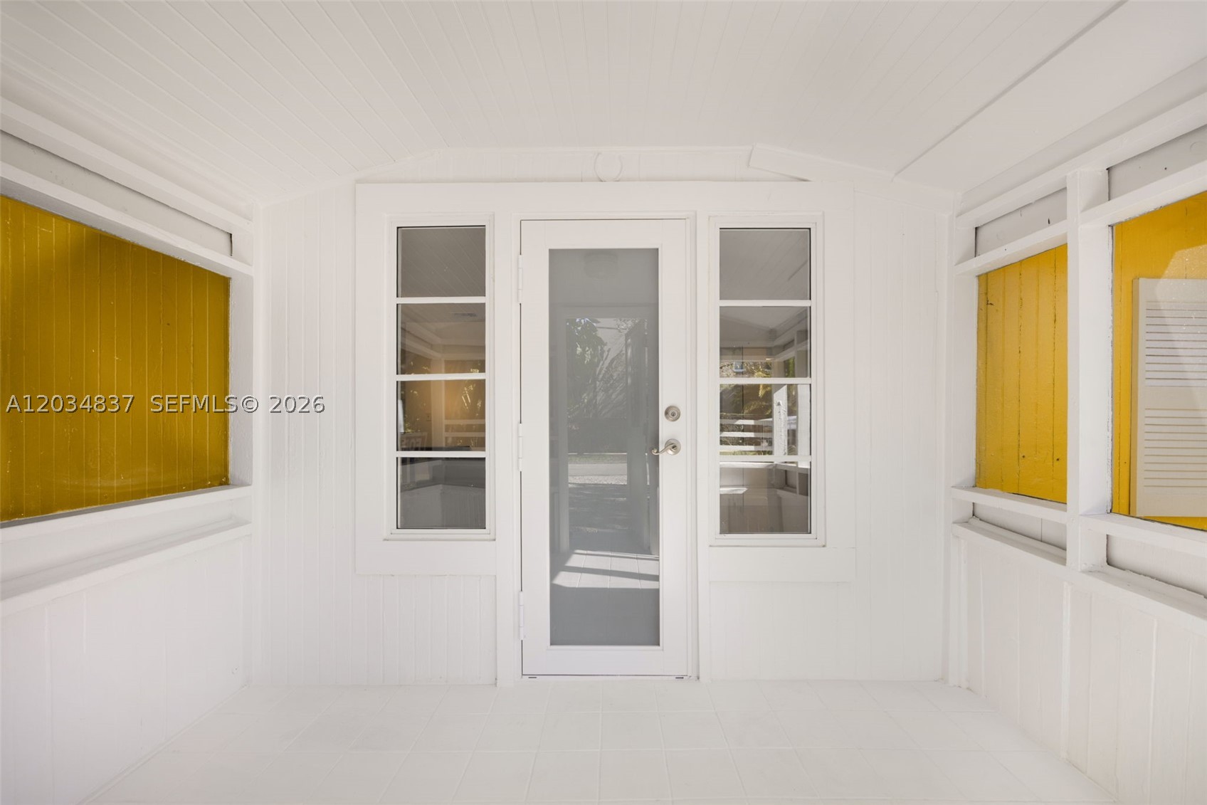 OCEAN VIEW HEIGHTS - Residential Lease