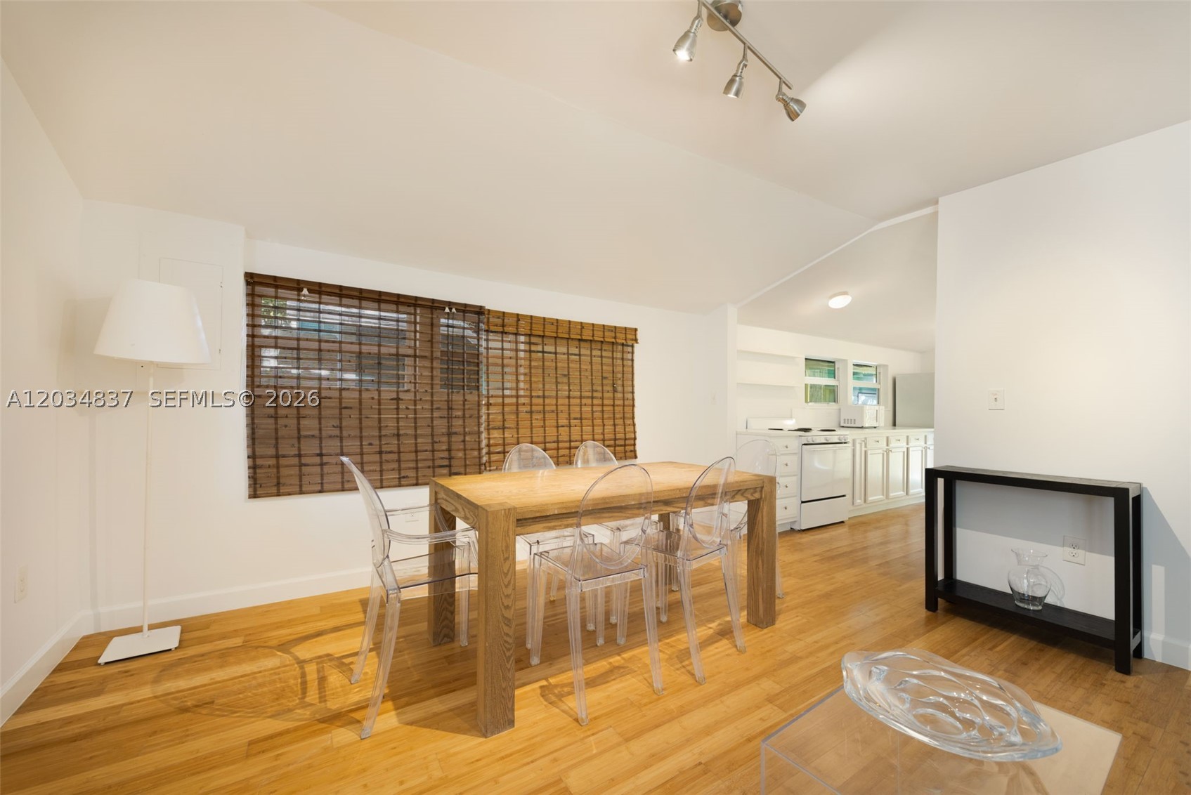 OCEAN VIEW HEIGHTS - Residential Lease