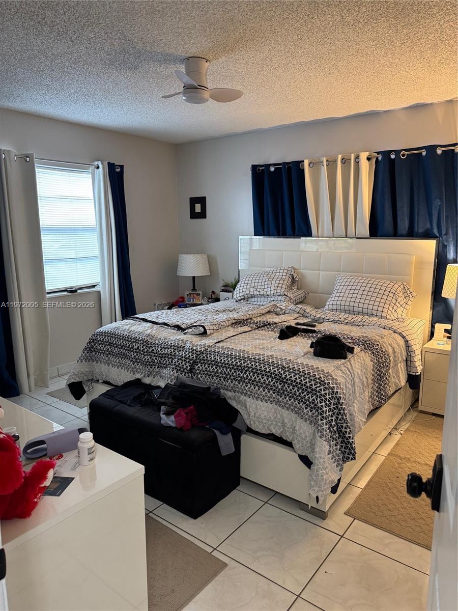 HIALEAH 13TH ADDN AMD PL - Residential Income