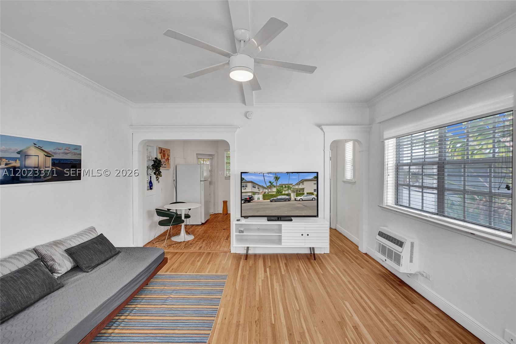 Sun drenched corner apartment in a small boutique building on historic Espanola Way.  Walk to the Espanola Way Shops, Lincoln Road Mall, Flamingo Park, pool, tennis courts, and world famous beaches.  This  South Beach bungalow features gorgeous blonde hardwood floors, 9 foot ceilings, newly installed white out window treatments, crown molding and wood beam accents throughout. Second floor apartment overlooks a lush private courtyard. Recently passed 50/40 building recertification.  Pet friendly. A rare find!