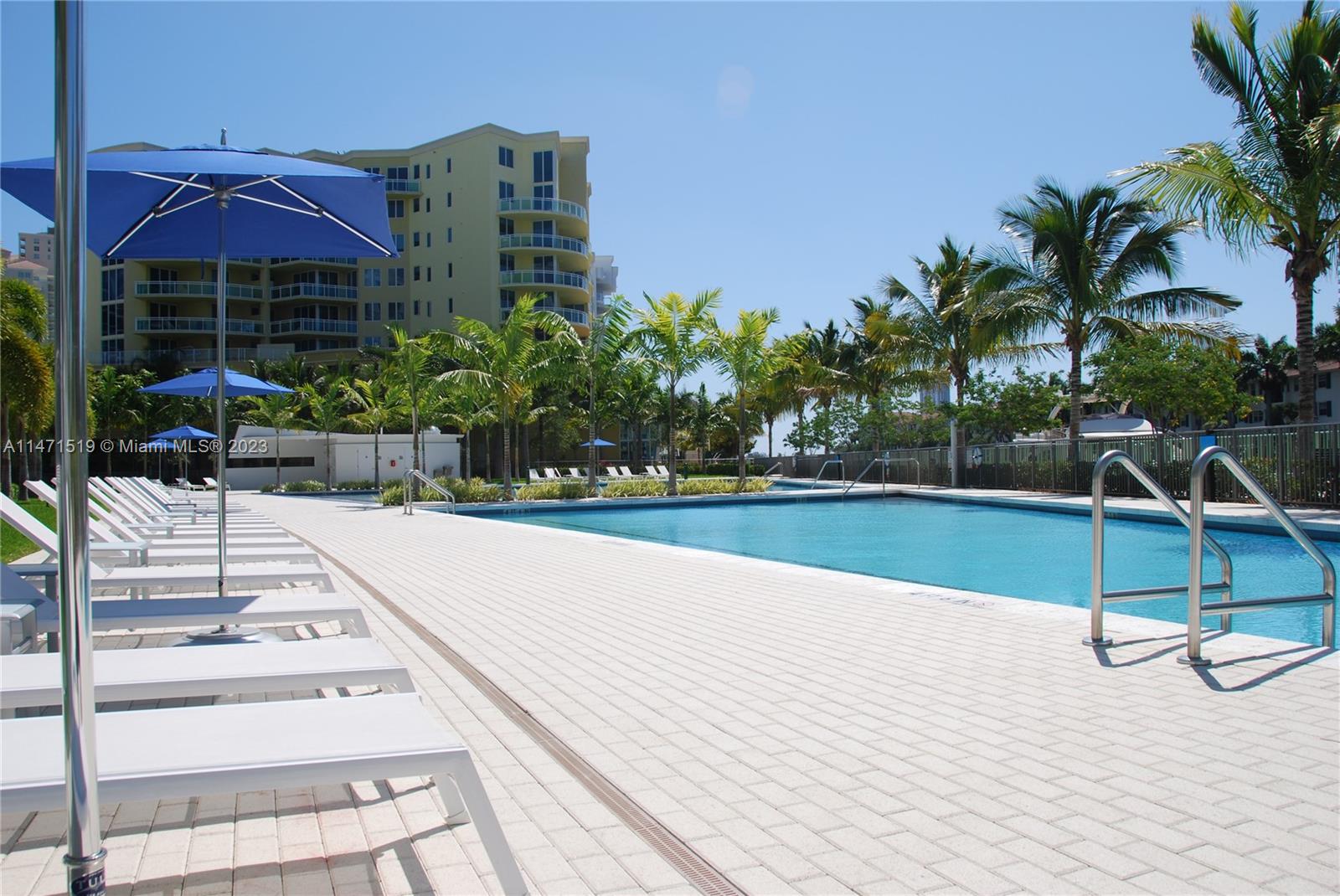 ARTECH RESIDENCES AT AVEN - Residential Lease