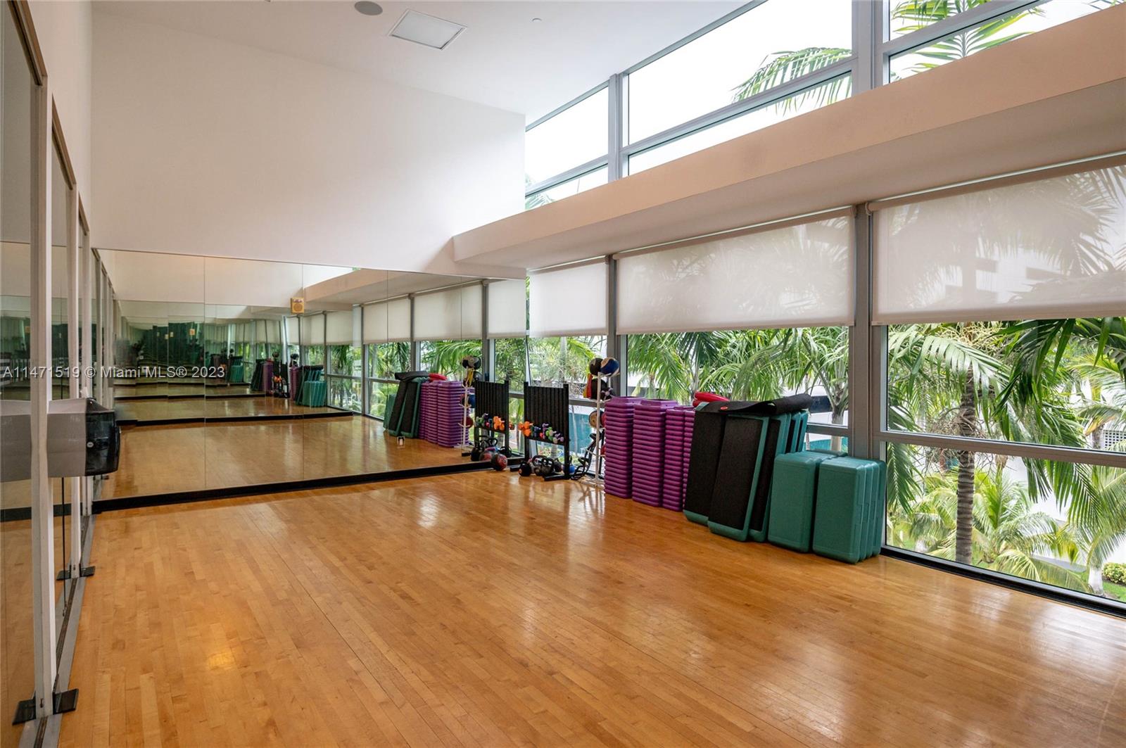 ARTECH RESIDENCES AT AVEN - Residential Lease