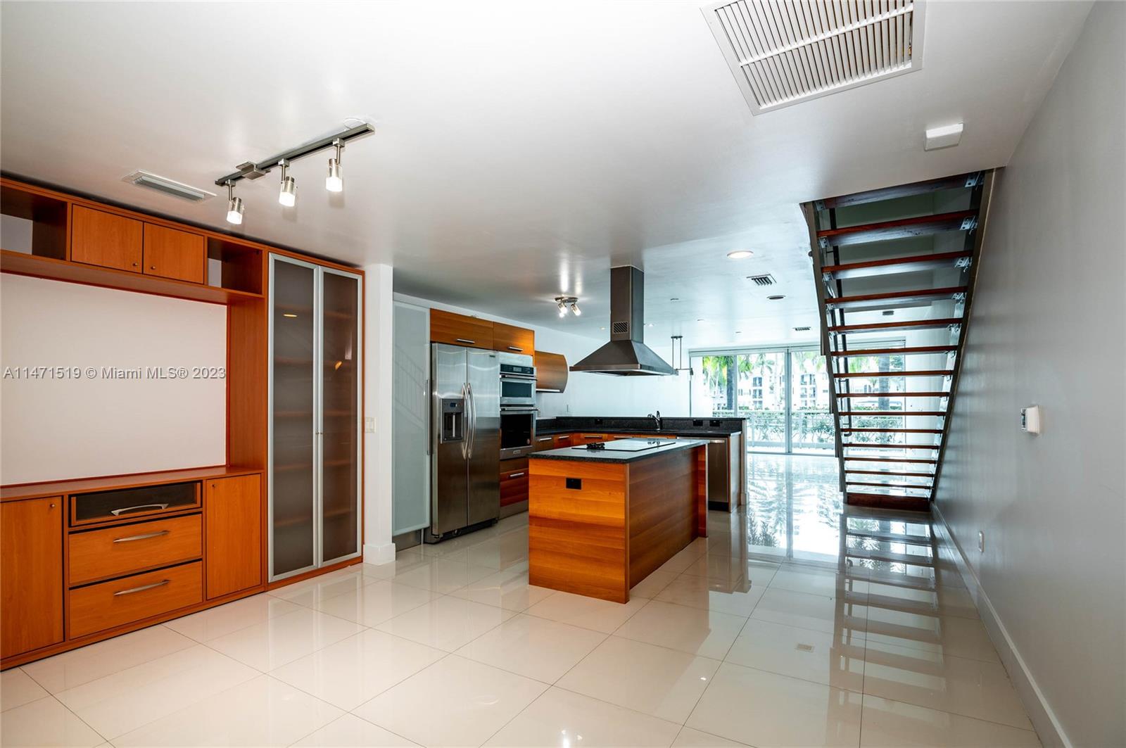 ARTECH RESIDENCES AT AVEN - Residential Lease
