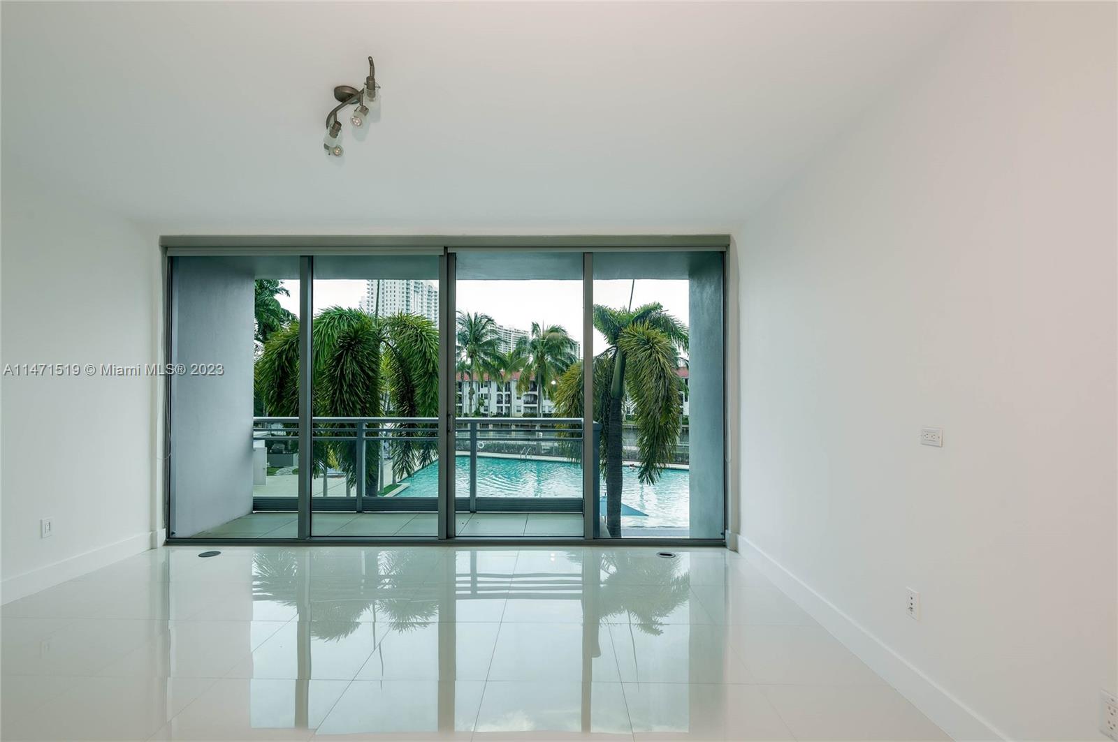 ARTECH RESIDENCES AT AVEN - Residential Lease