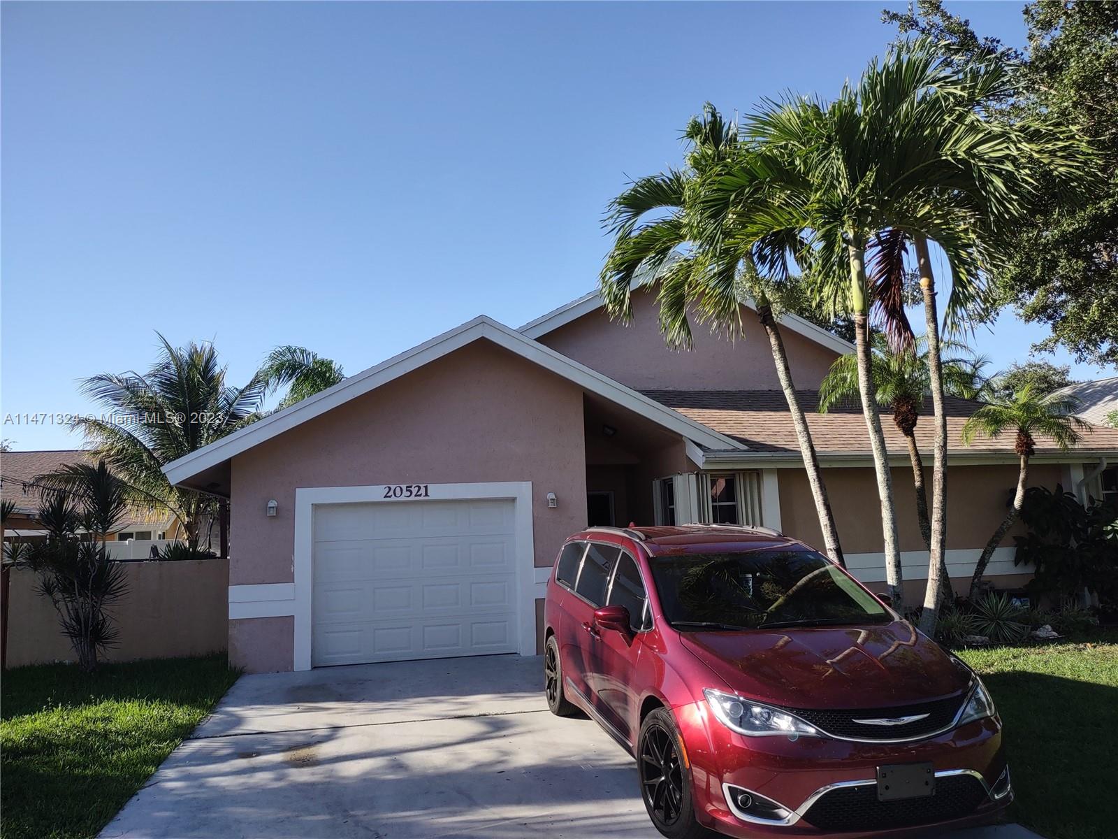CHAPEL TRAIL REPLAT - Residential