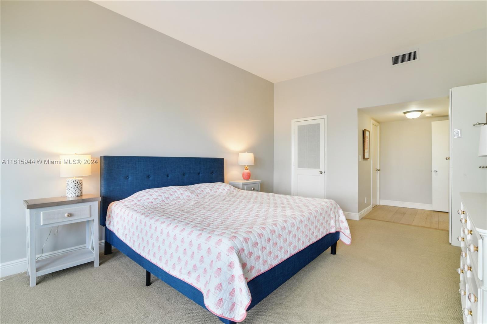 POINT OF AMERICAS - Residential Lease