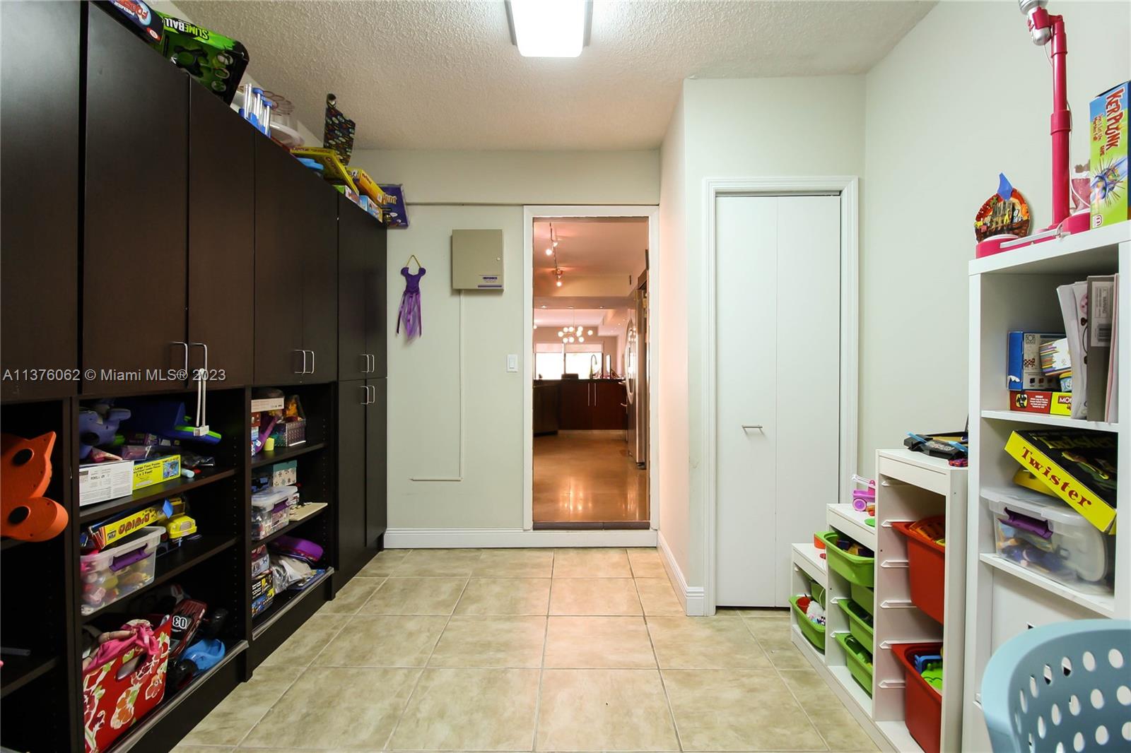 MARINER VILLAGE GARDEN CO - Residential Lease
