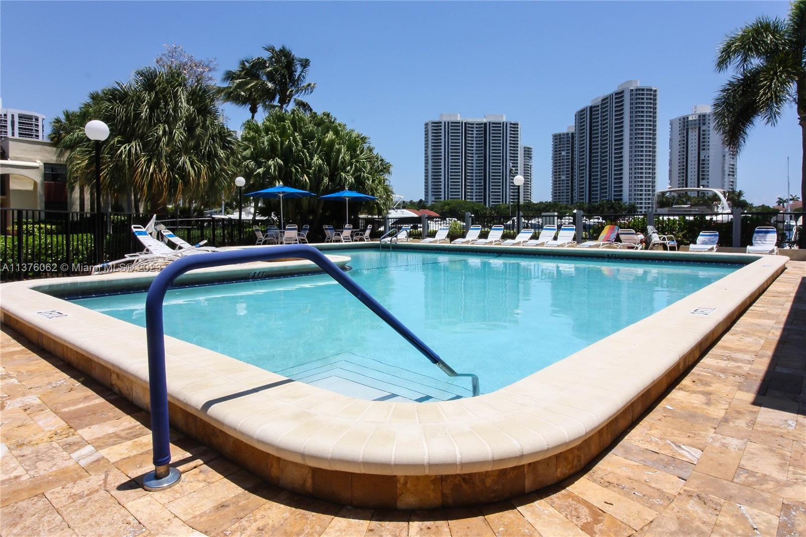 MARINER VILLAGE GARDEN CO - Residential Lease