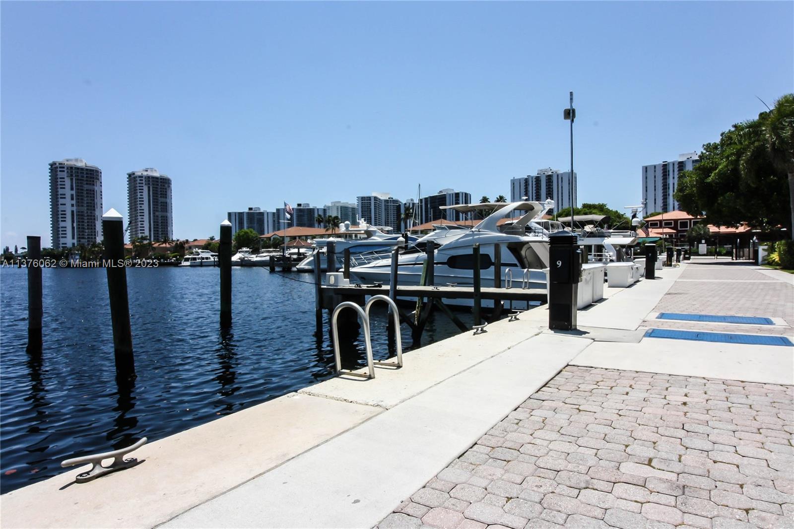 MARINER VILLAGE GARDEN CO - Residential Lease