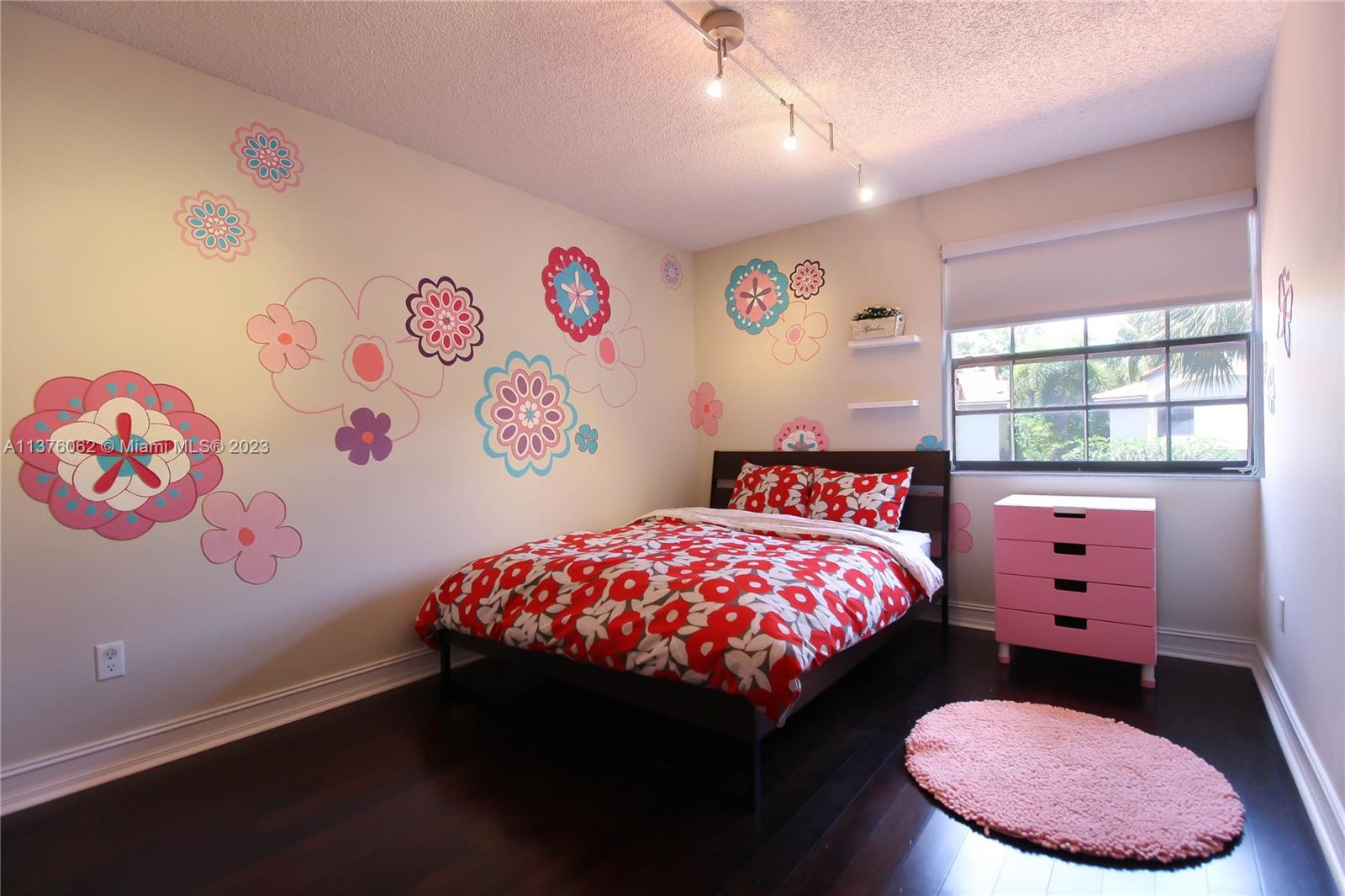 MARINER VILLAGE GARDEN CO - Residential Lease