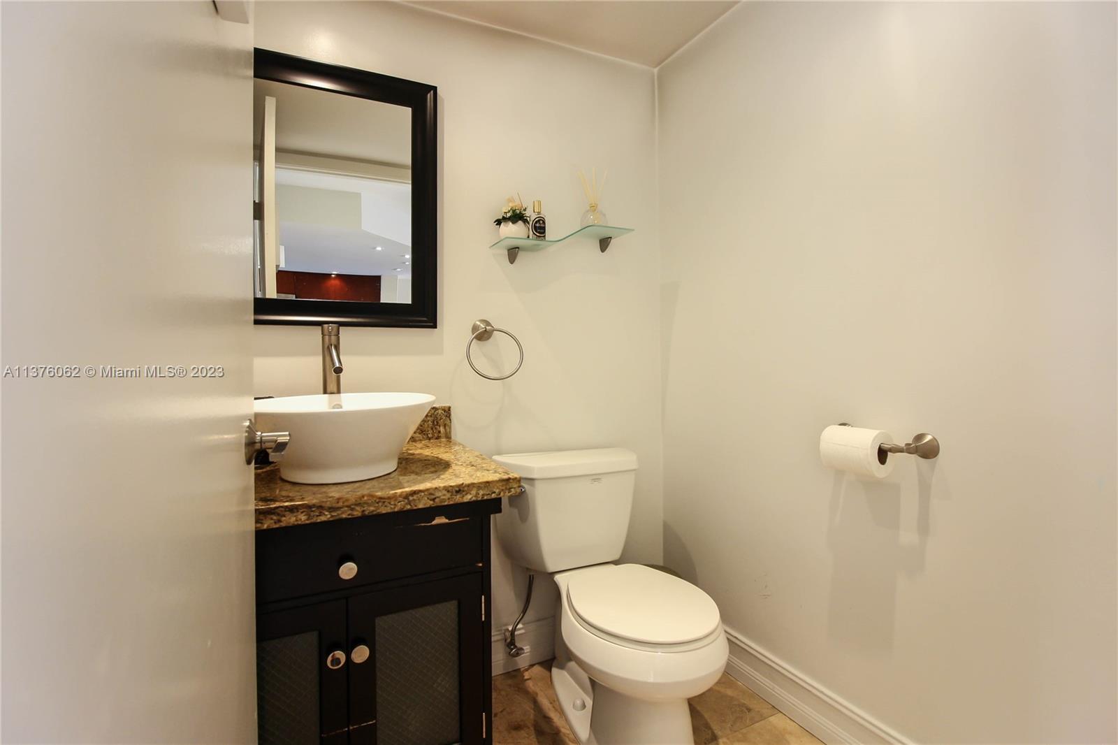 MARINER VILLAGE GARDEN CO - Residential Lease