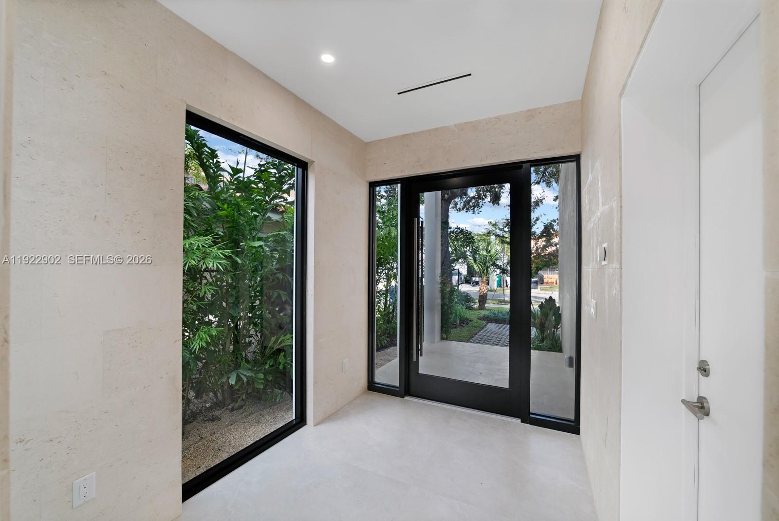 GRAPELAND - Residential