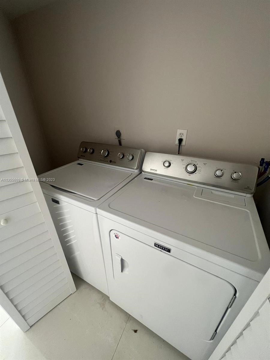 LAS VISTAS AT DORAL CONDO - Residential Lease