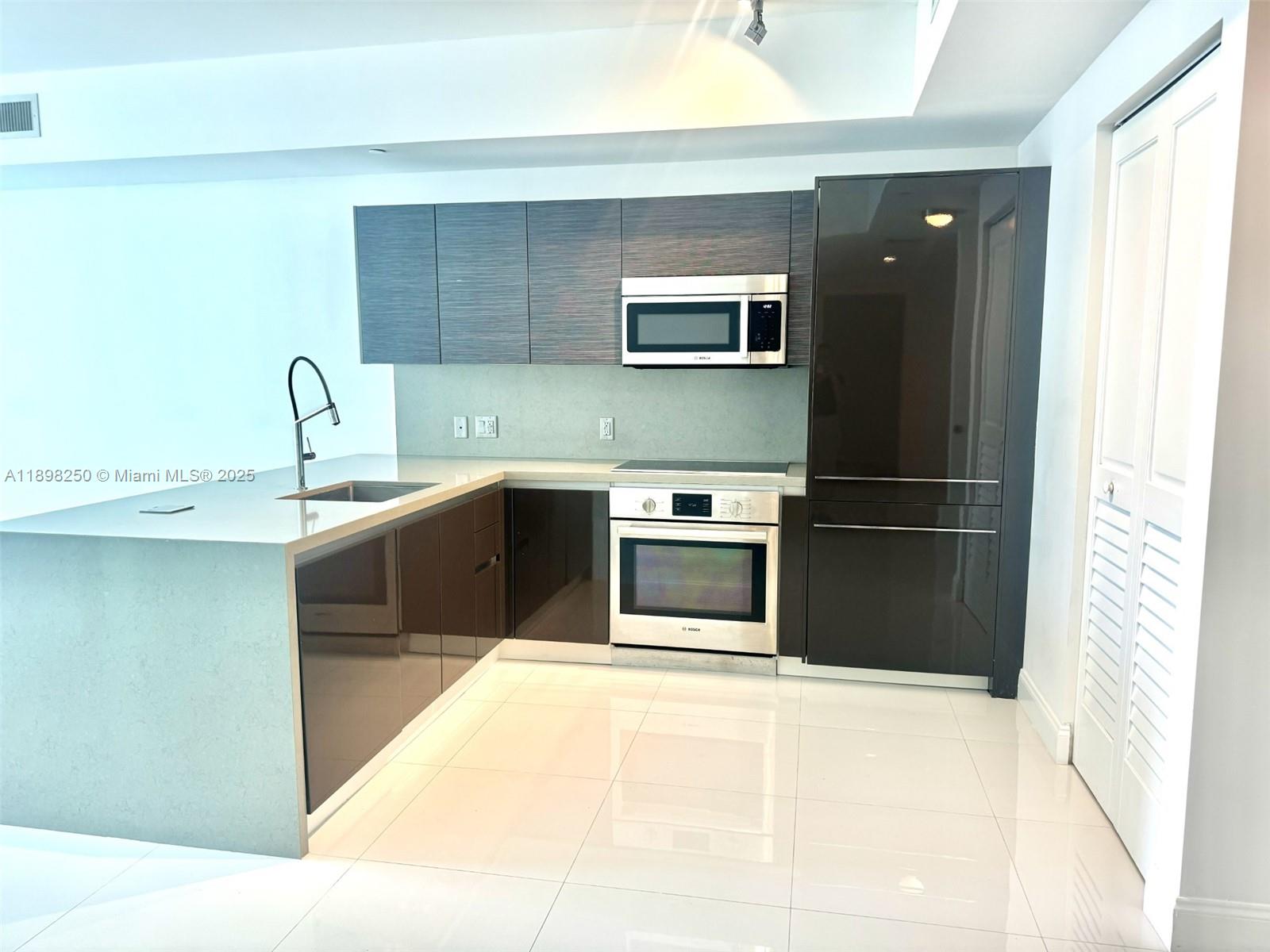 THE BOND (1080 BRICKELL) - Residential Lease