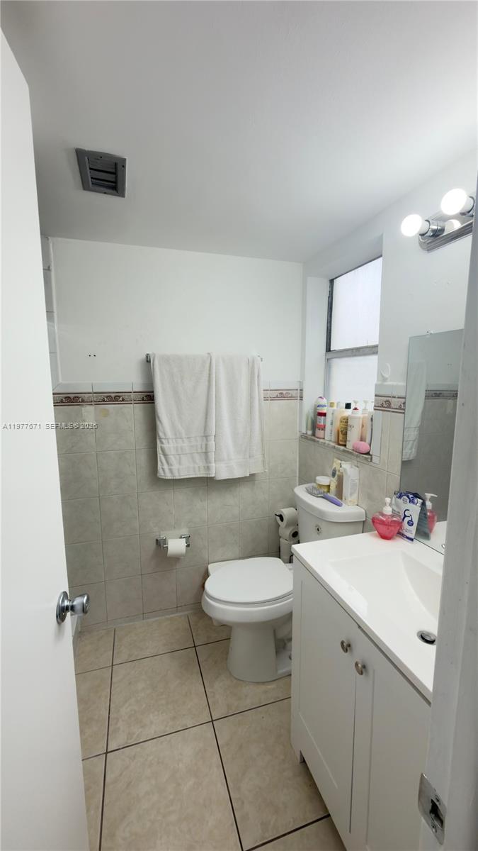 CAPRI GARDENS CONDO - Residential