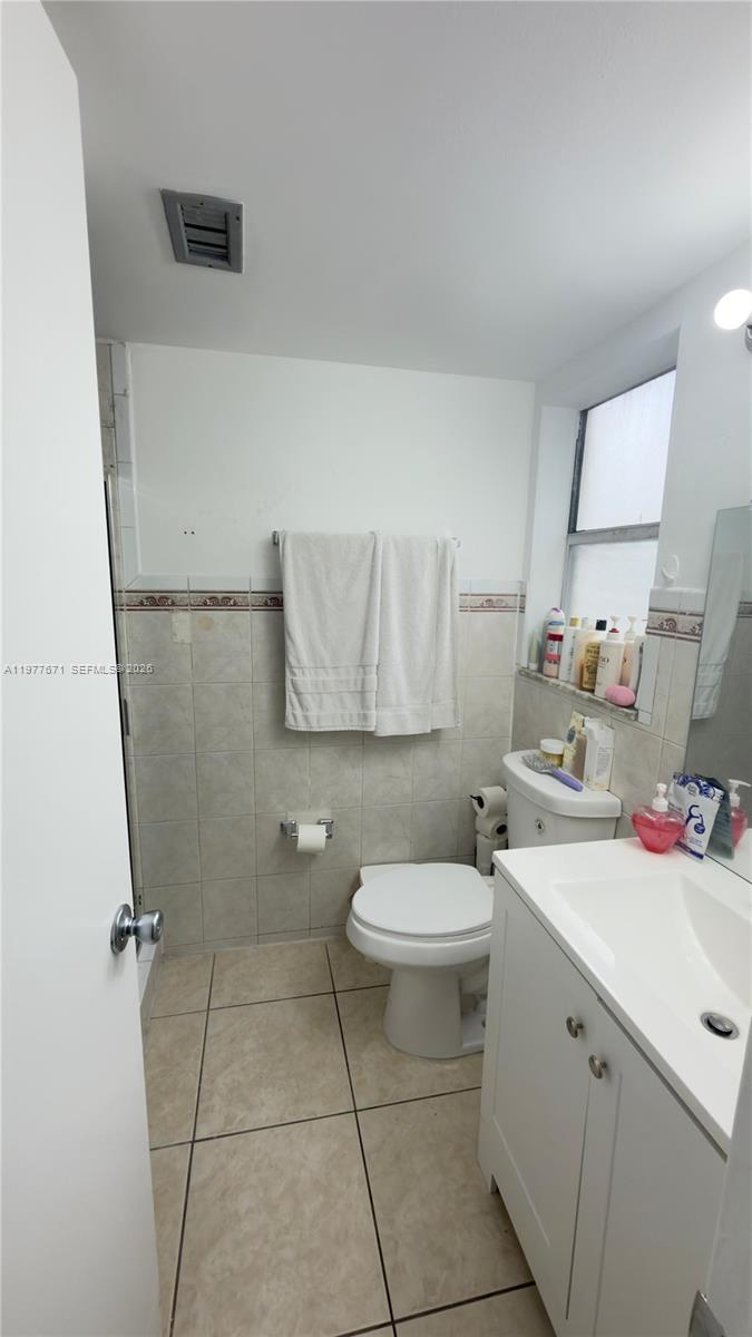CAPRI GARDENS CONDO - Residential