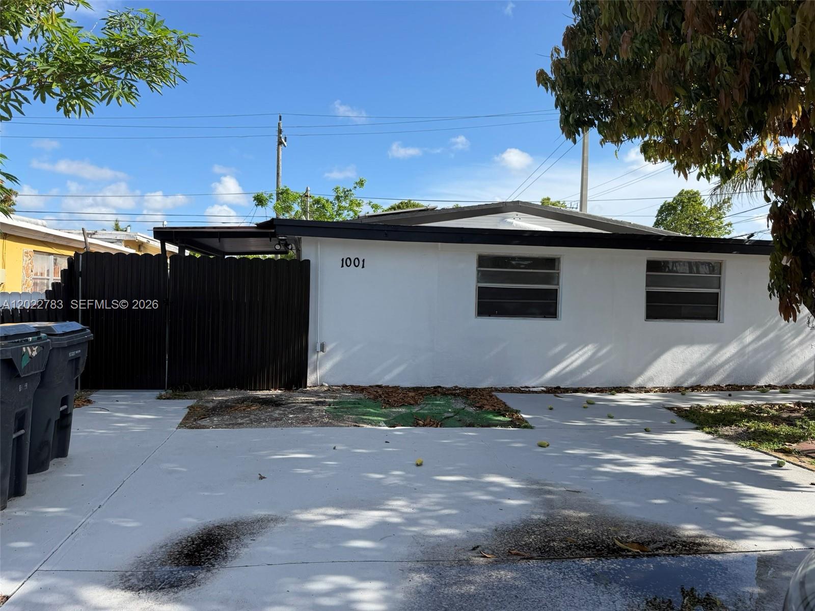 BEVERLY PARK - Residential