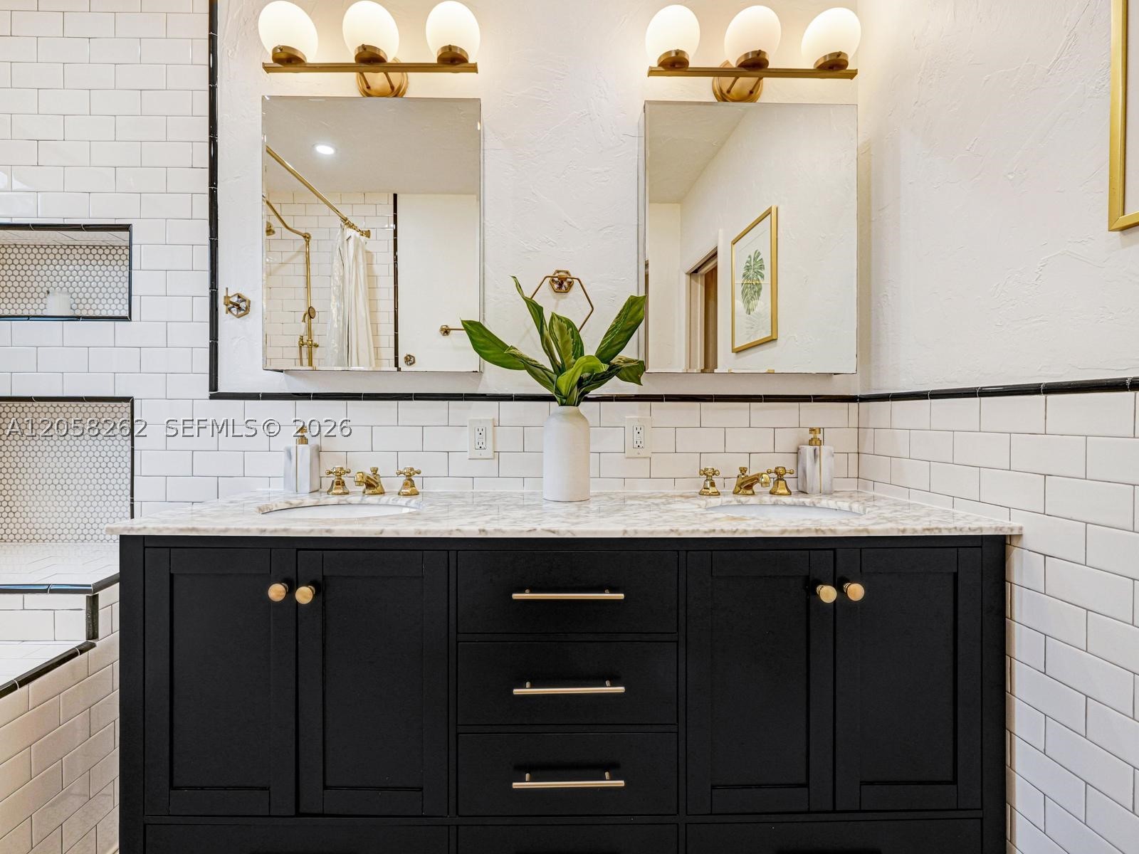SHORECREST - Residential