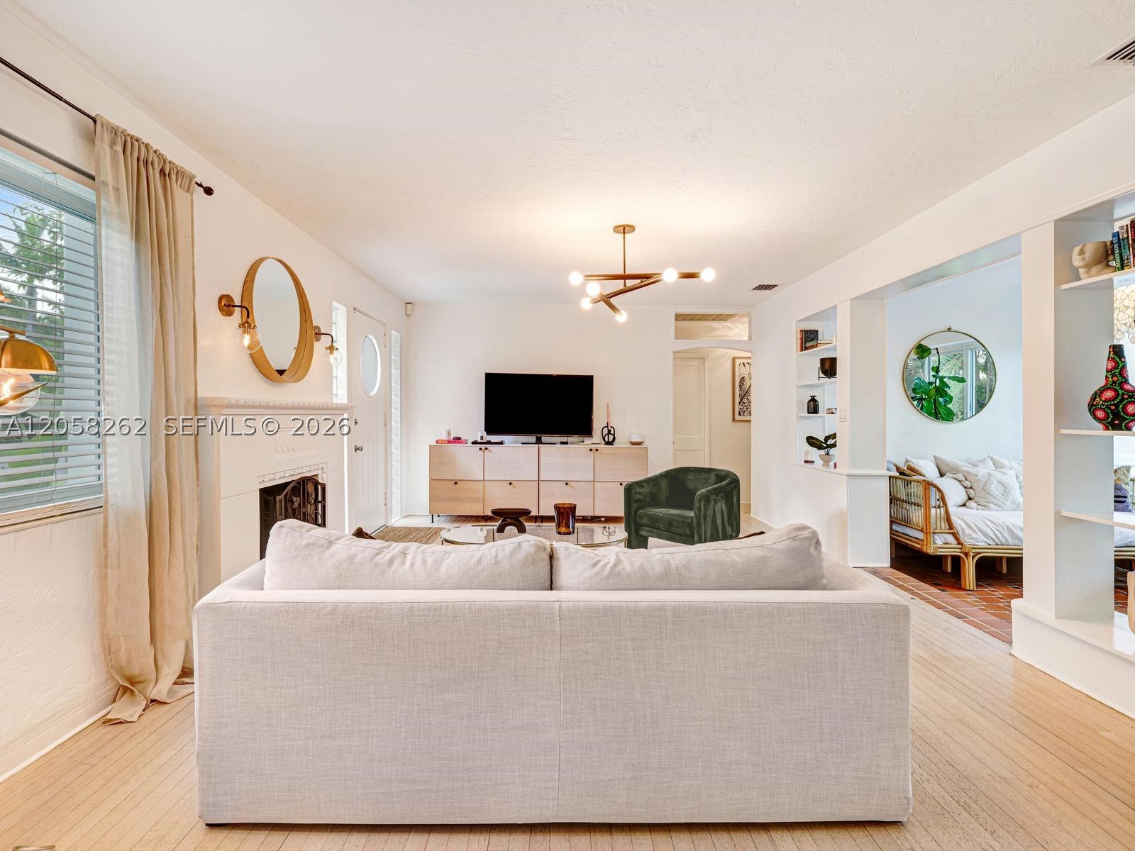 SHORECREST - Residential