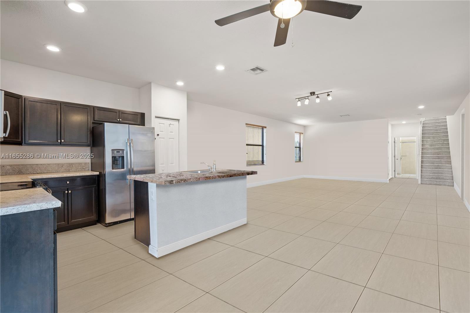 BAYWINDS OF HATTERAS - Residential