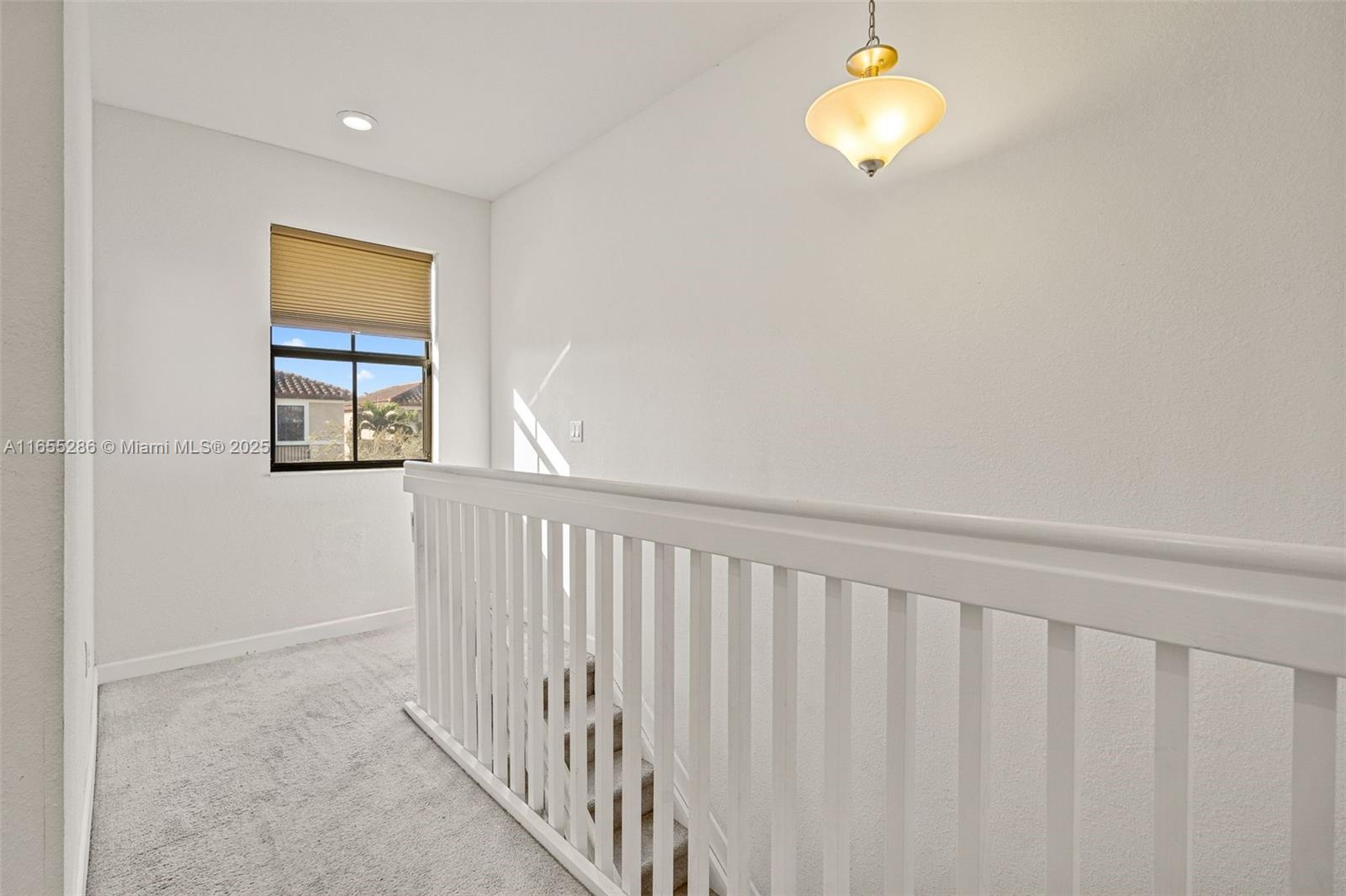 BAYWINDS OF HATTERAS - Residential