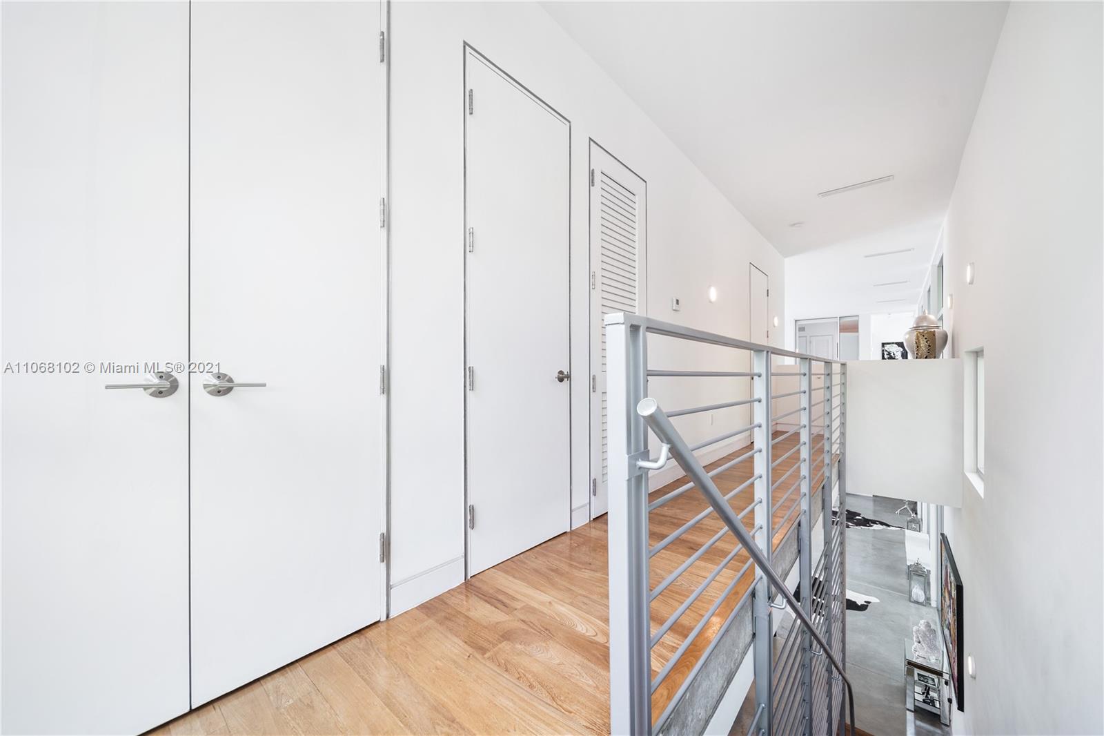 Pinecrest - Residential