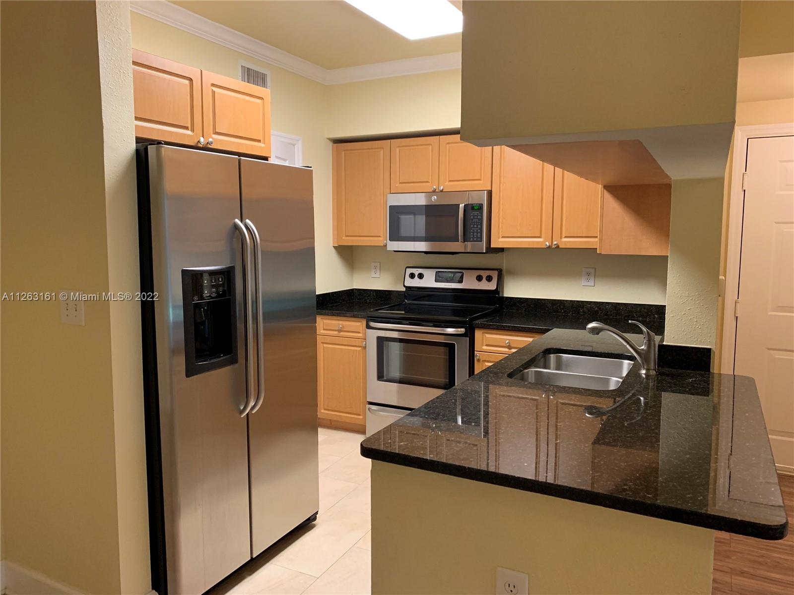 VILLAS AT EMERALD DUNES C - Residential Lease