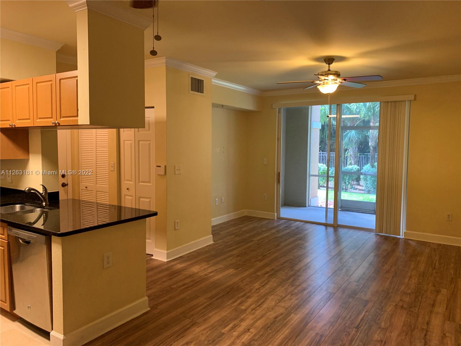 VILLAS AT EMERALD DUNES C - Residential Lease