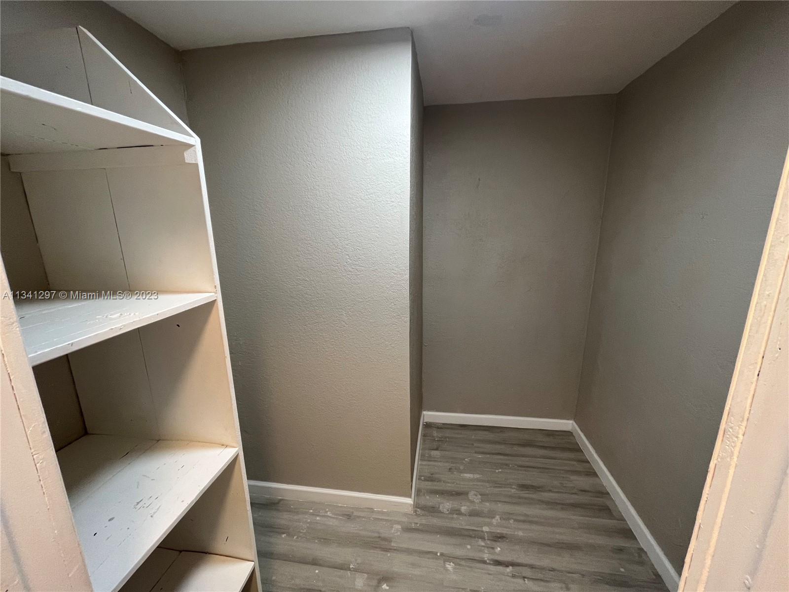 LINCOLN PARK REPLAT - Residential