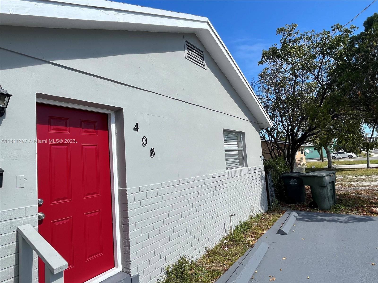 Incredible opportunity to own a beautifully remodeled 3/2 home in Lincoln Park, in the heart of Hallandale Beach featuring new vinyl flooring throughout the house, remodeled bathrooms with great taste, new A/C unit, interior and exterior paint, new kitchen with quartz countertop and stainless steel appliances, new flat roof in the back, big backyard, everything smells freshly new and has been upgraded with exquisite taste!. Ask for a list of all renovations, too many to list them. Strategically located 6 min away from Gulfstream Park with plenty of entertainment, shopping and dining options, 7 min from Young Circle Park in Hollywood and conveniently accesible to US1 and I95. The area is plenty of new construction.