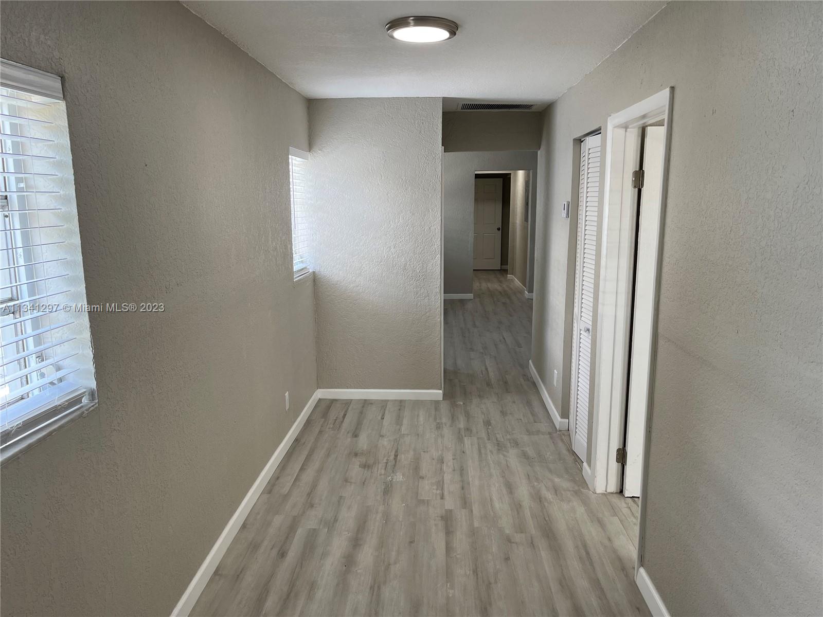 LINCOLN PARK REPLAT - Residential