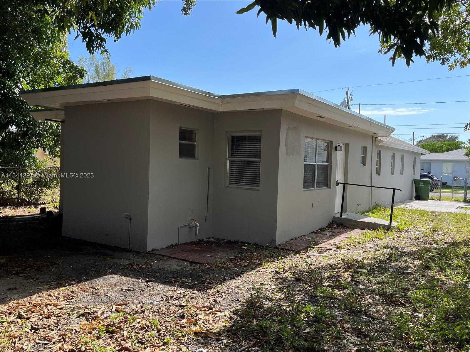 LINCOLN PARK REPLAT - Residential
