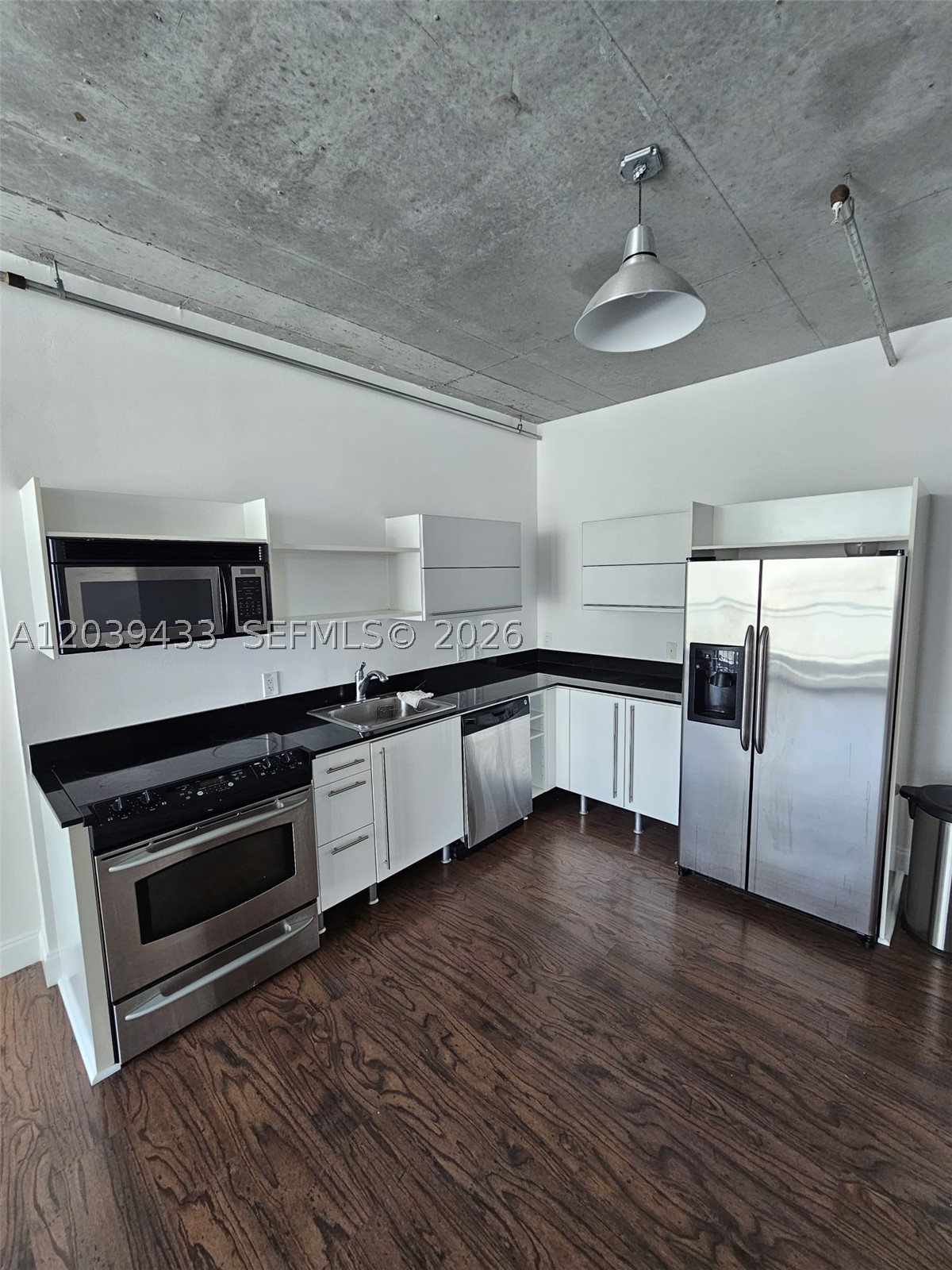 NEO VERTIKA CONDO - Residential Lease