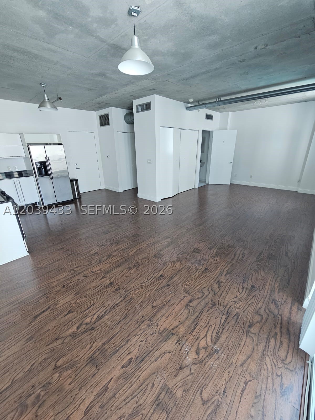 NEO VERTIKA CONDO - Residential Lease