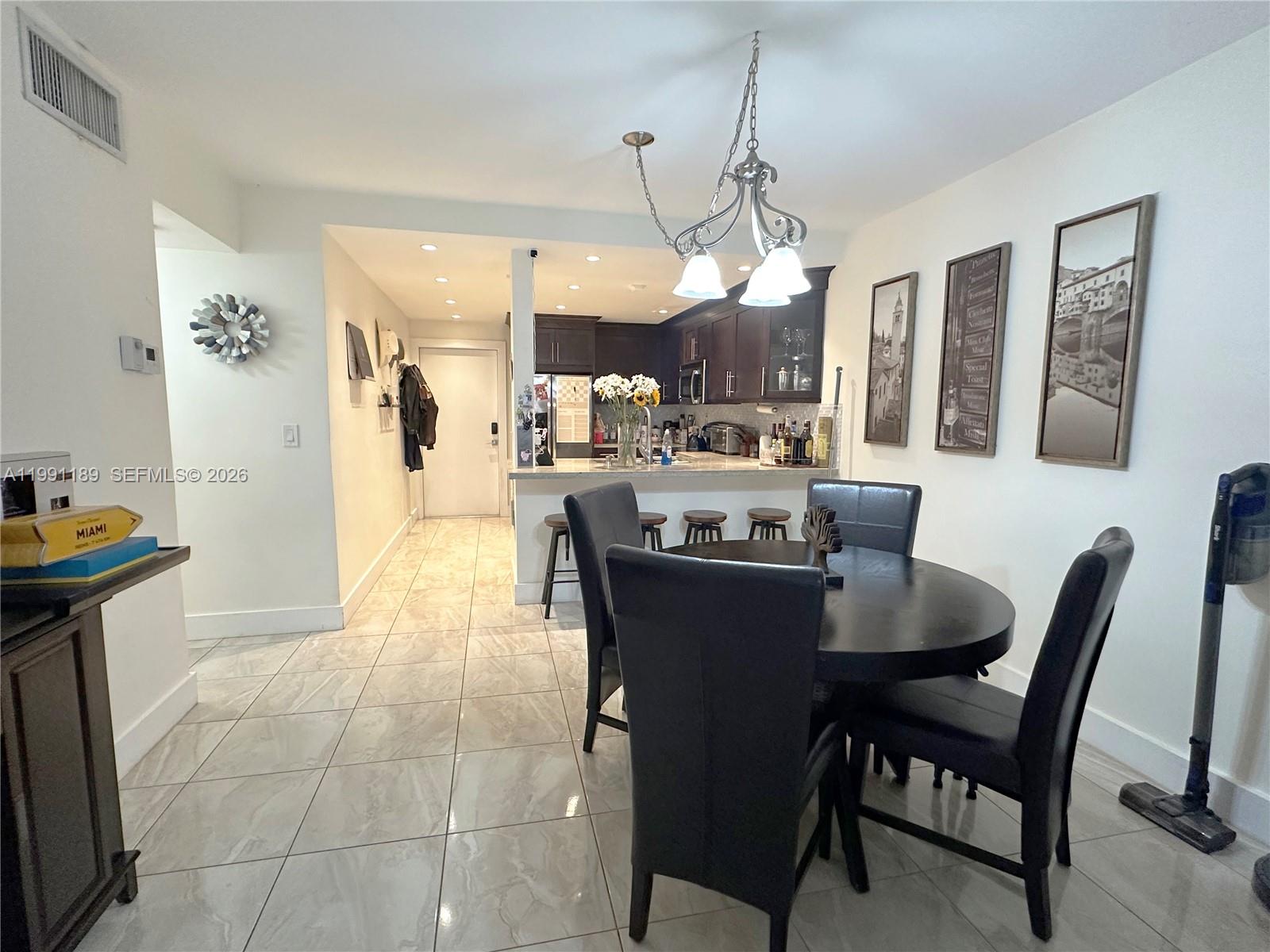 ISLE OF PARADISE CO-OP - Residential