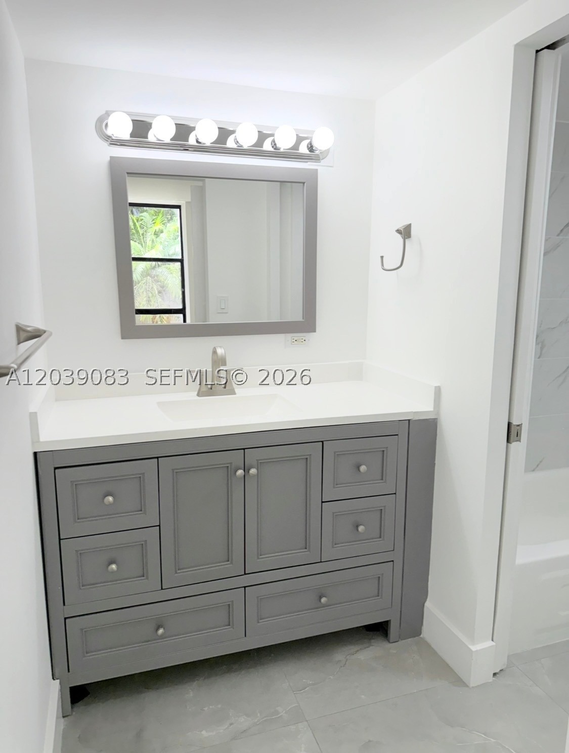 PLAZA OF AMERICAS CONDO P - Residential