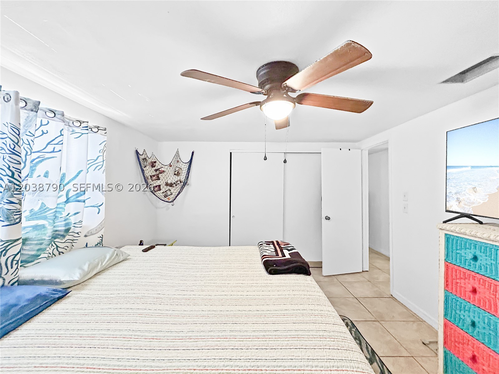 EMBASSY HILLS - Residential
