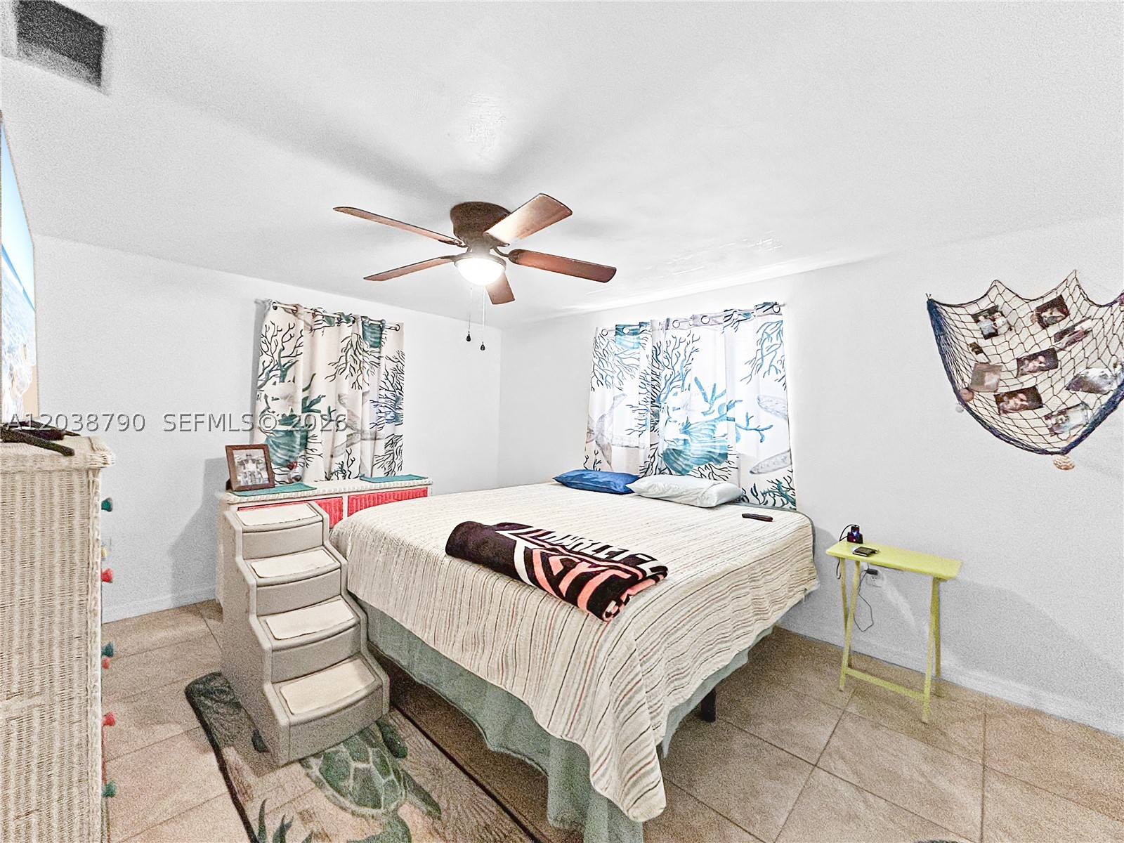 EMBASSY HILLS - Residential