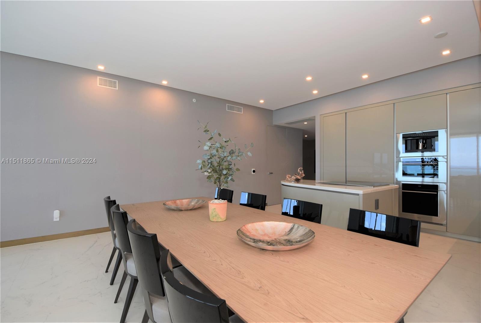 18975 COLLINS CONDO - Residential