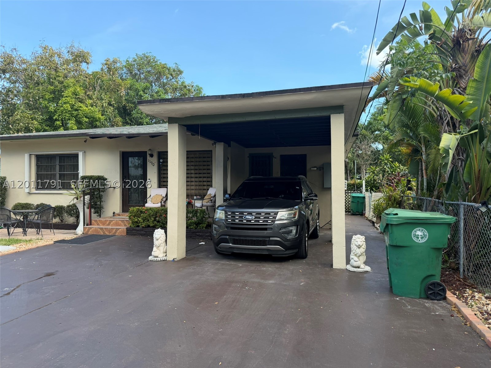CRESTWOOD - Residential