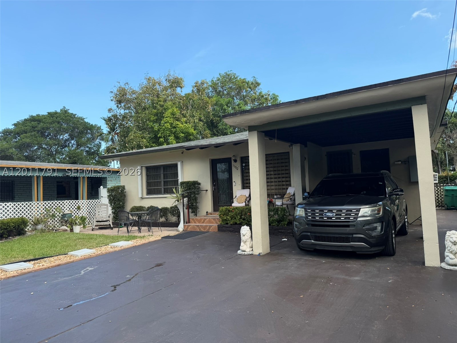 CRESTWOOD - Residential