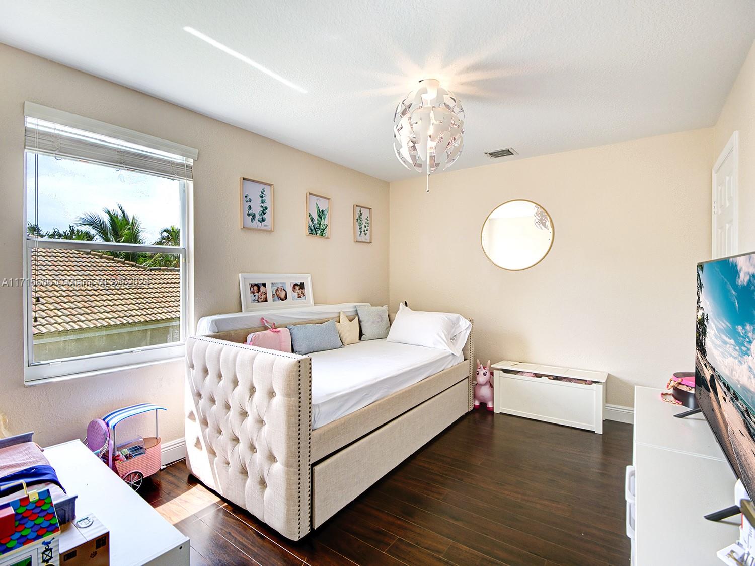 PEMBROKE FALLS PHASE 2 - Residential Lease