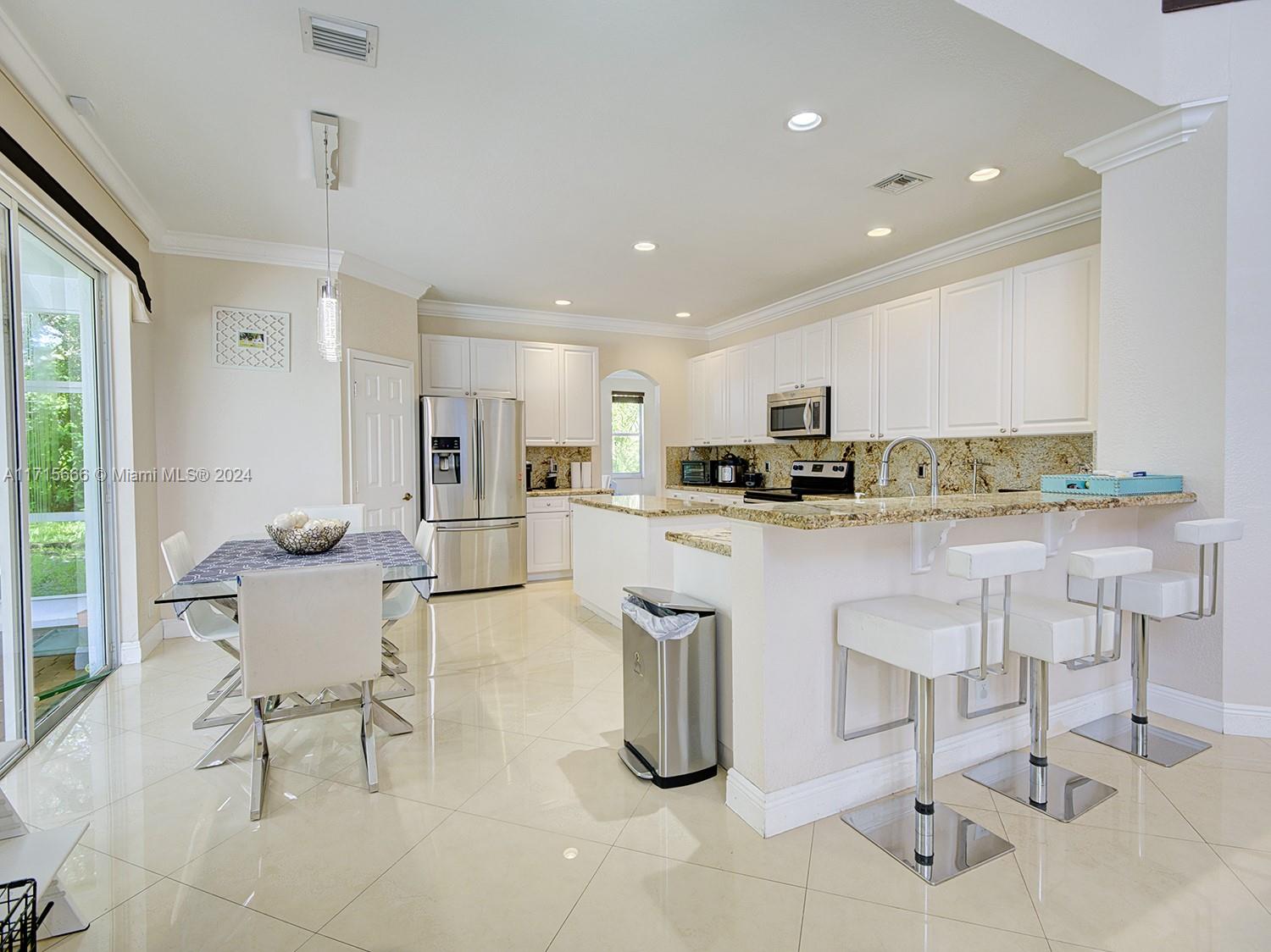 PEMBROKE FALLS PHASE 2 - Residential Lease