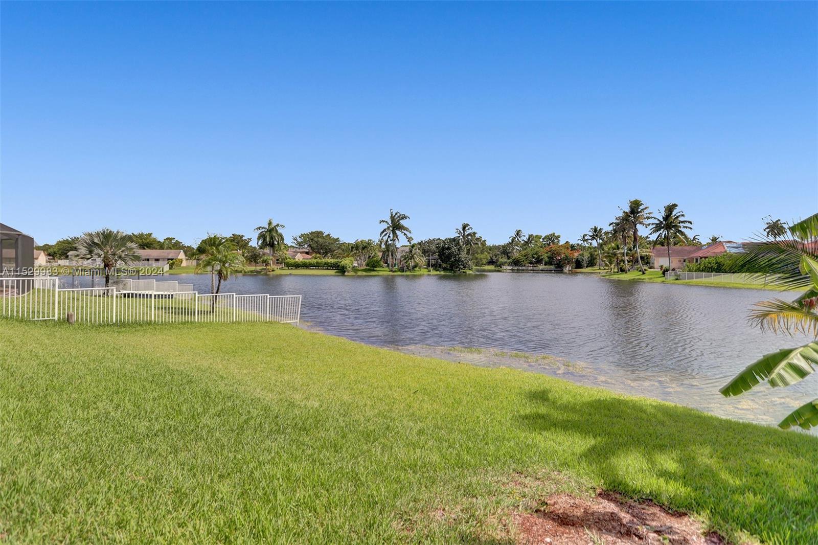 REPLAT OF PORTION - Residential Lease